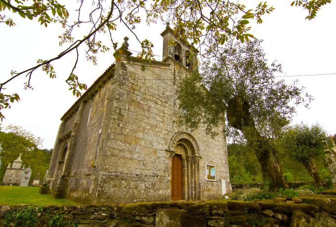 Church of Santo Andr&eacute; de &Oacute;rrea 0
