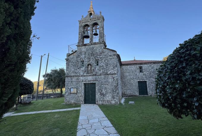 Pardemar&iacute;n Wayside Cross 0