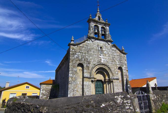 Iglesia de San Marti&ntilde;o de Dornelas 0