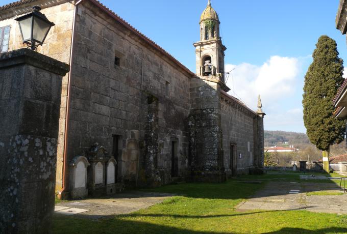 Iglesia  de San Salvador de Escuadro 0