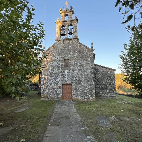 Igrexa de Santa Mar&iacute;a de Rub&iacute;n 0