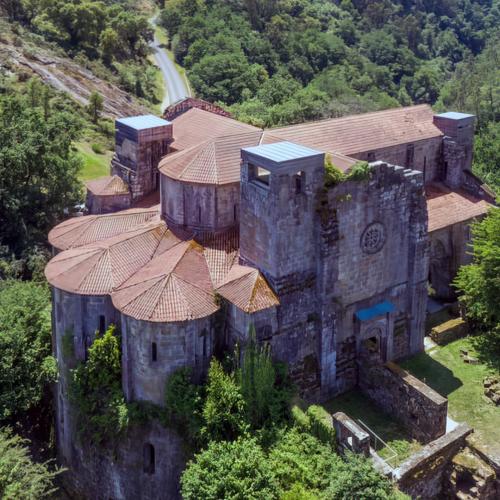 Monastery of San Lourenzo de Carboeiro 1